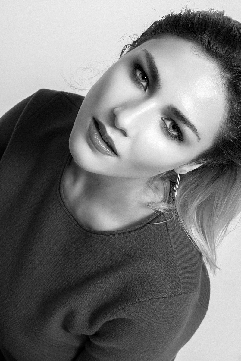 Black & White makeup
