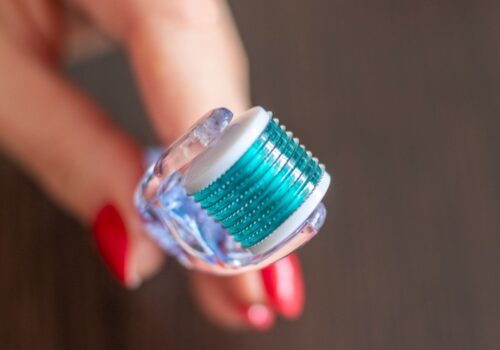 Micro Needle Roller: Το Μυστικό για Λαμπερό Δέρμα