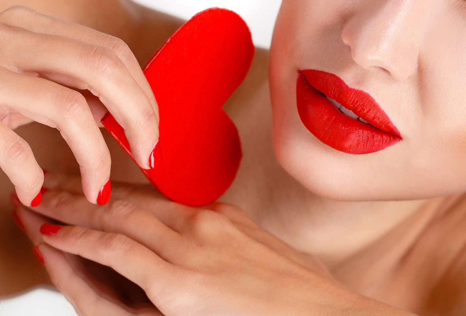 Red Hot Lipsticks Αγίου Βαλεντίνου
