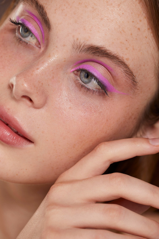 Ποιο Eyeliner Look Ταιριάζει με το Σχήμα των Ματιών σου